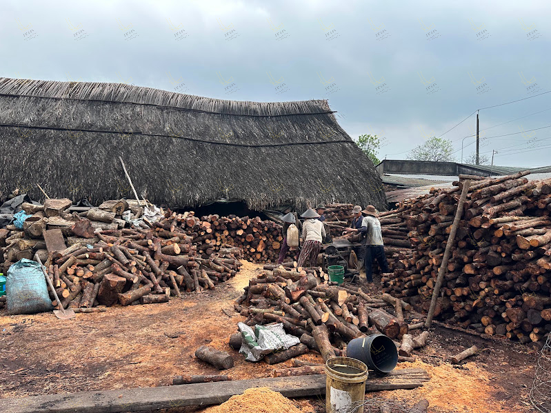 Le-Gia-Import-Export-Co-Ltd-Traditional-Charcoal-Villages