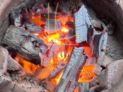 Le-Gia-Import-Export-Co-Ltd-Trusted-Suplier-Charcoal-from-Vietnam